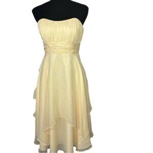 MARI lee Yellow size 9/10 Tea Length Chiffon.